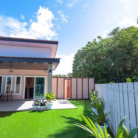 D' Village Cottage 2 - Private Pool Villa Pantai Cenang  Bagian luar foto